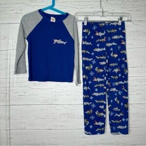 🌈 cat & jack boys holiday shark pjs size 4/5
